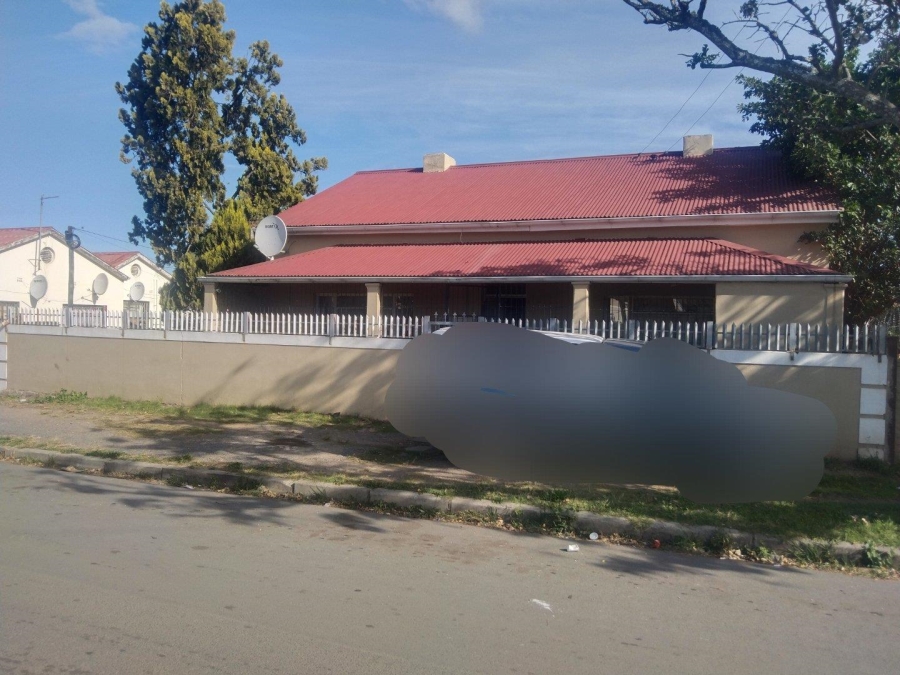 4 Bedroom Property for Sale in King Williams Town Central Eastern Cape